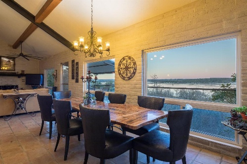 Hacienda Lake Lodge Home image 1