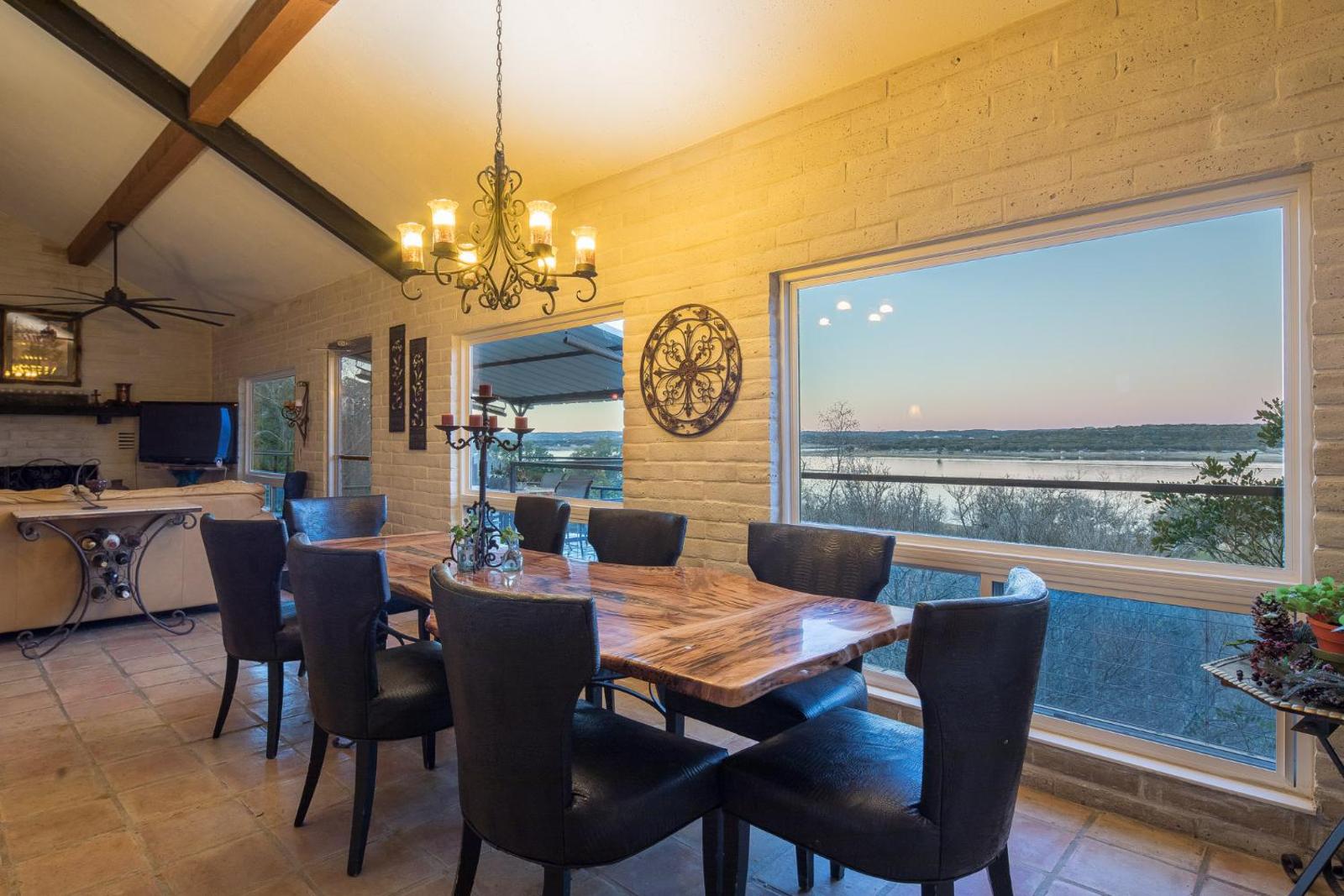 Hacienda Lake Lodge Home