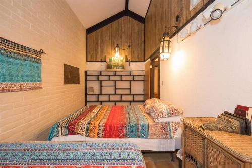 Hacienda Lake Lodge Home image 26