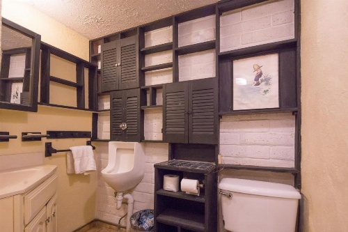 Hacienda Lake Lodge Home image 27